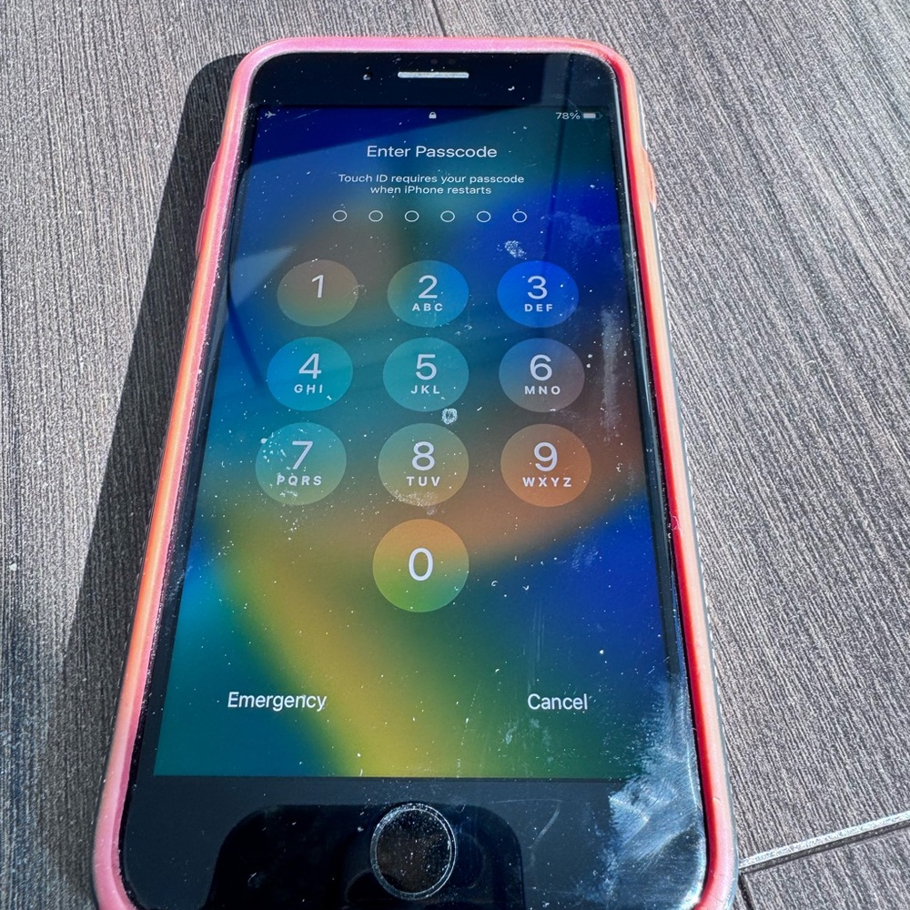 Apple iPhone 8 Plus 64gb excellent used condition
